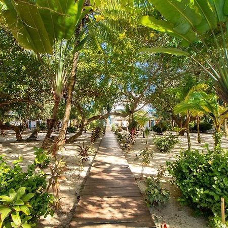 Condo #31 @ Beachside Villas Placencia Экстерьер фото