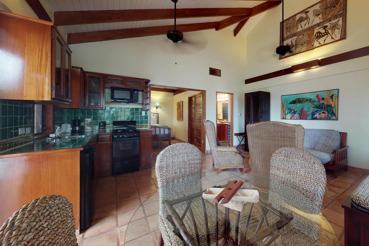 Condo #31 @ Beachside Villas Placencia Экстерьер фото